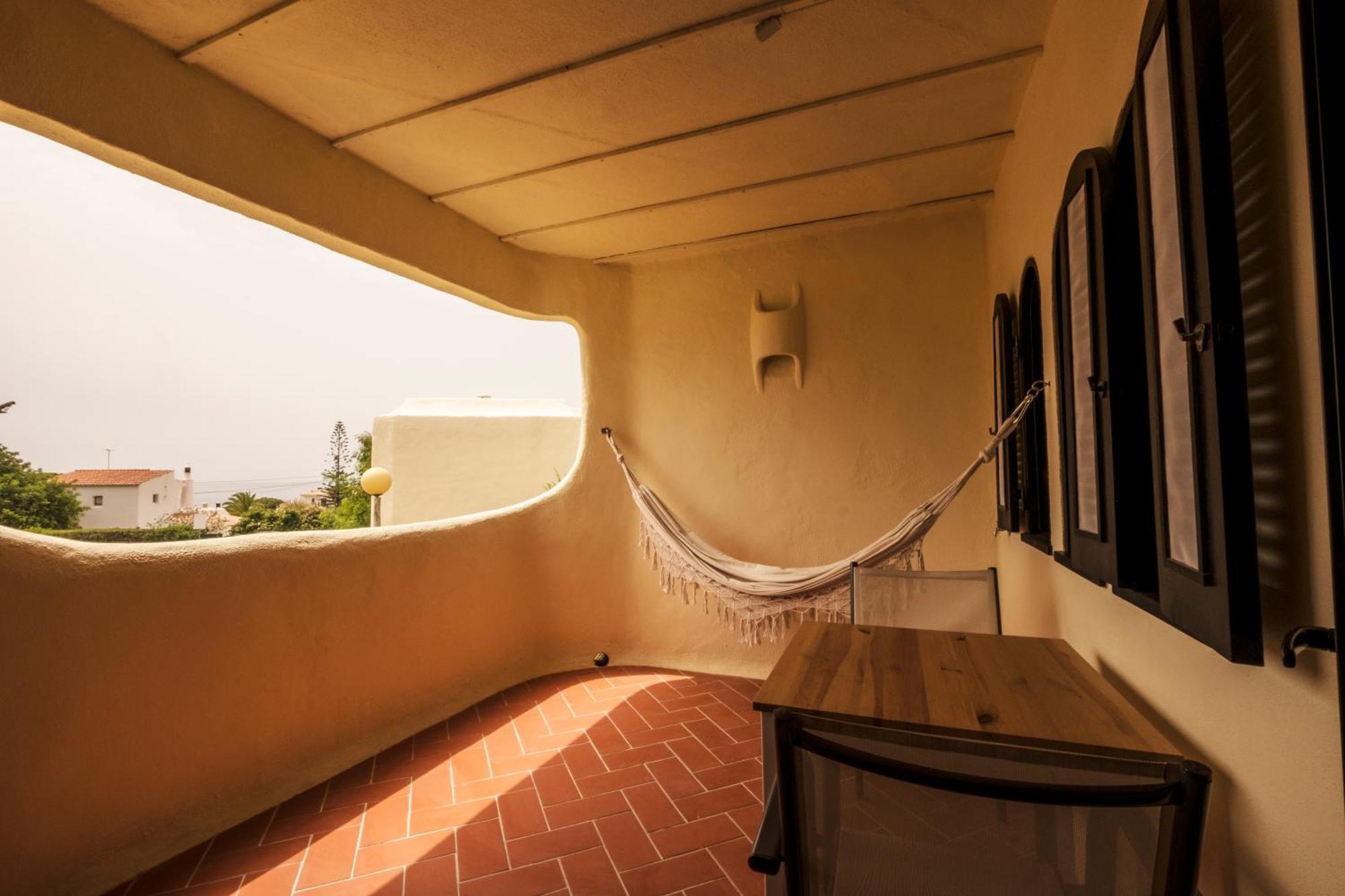 Cozy Beach Apartment W/ Sea View, Free Parking & Ac Carvoeiro  Esterno foto
